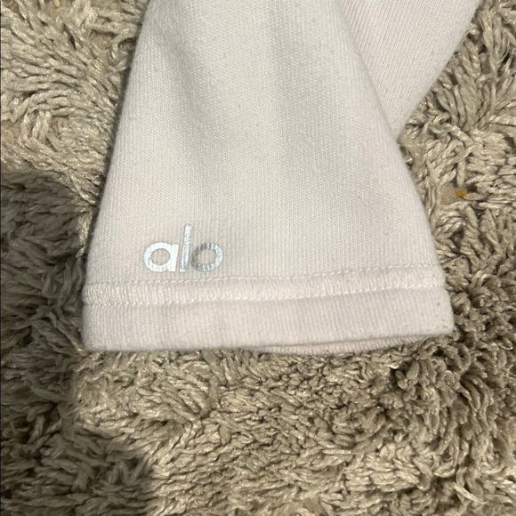 ALO Yoga Cream Distressed Long Sleeve Crop Top - Picture 3 of 6